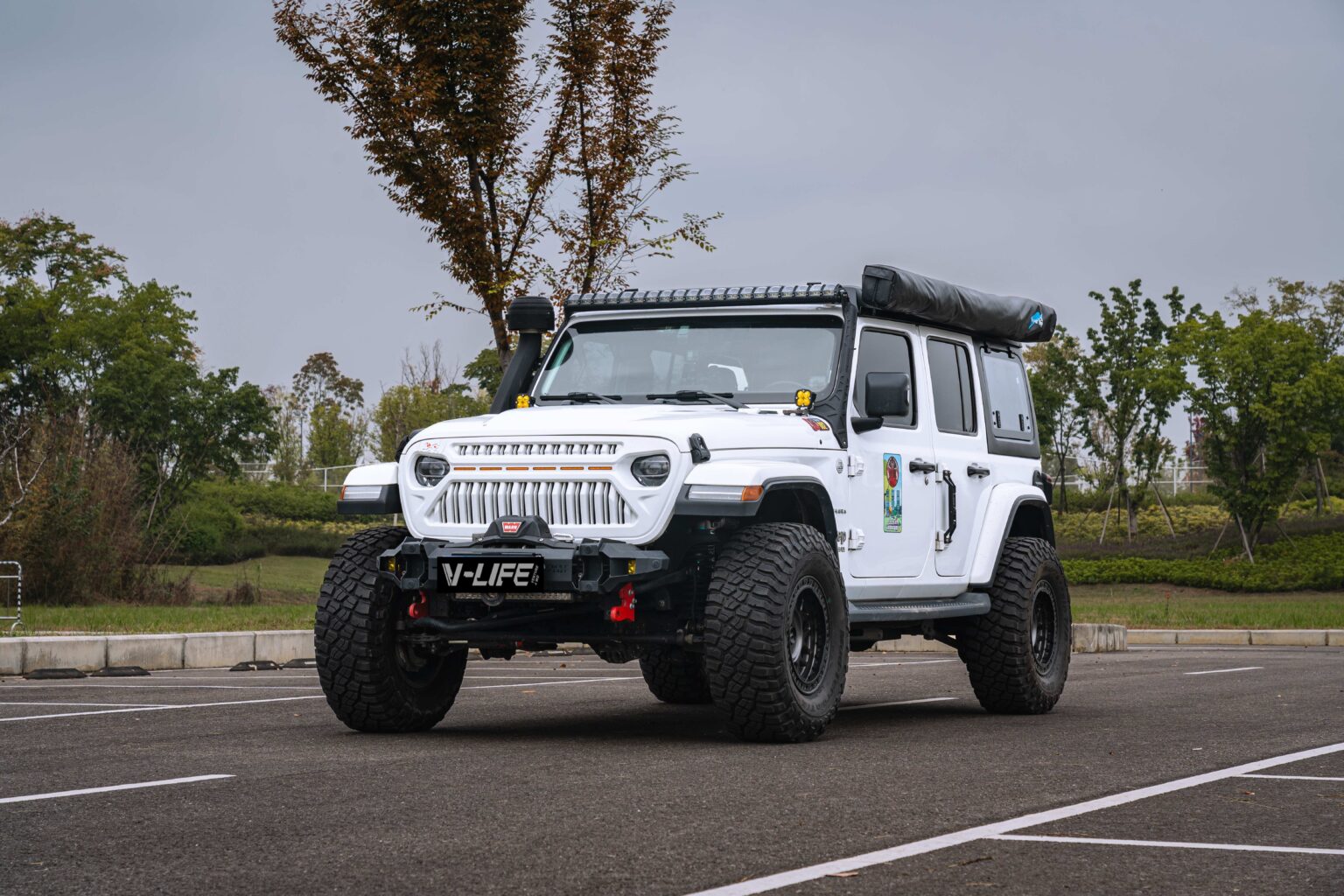 Jeep Wrangler JL Hard Shell Rooftop Tent (One Piece Camper)