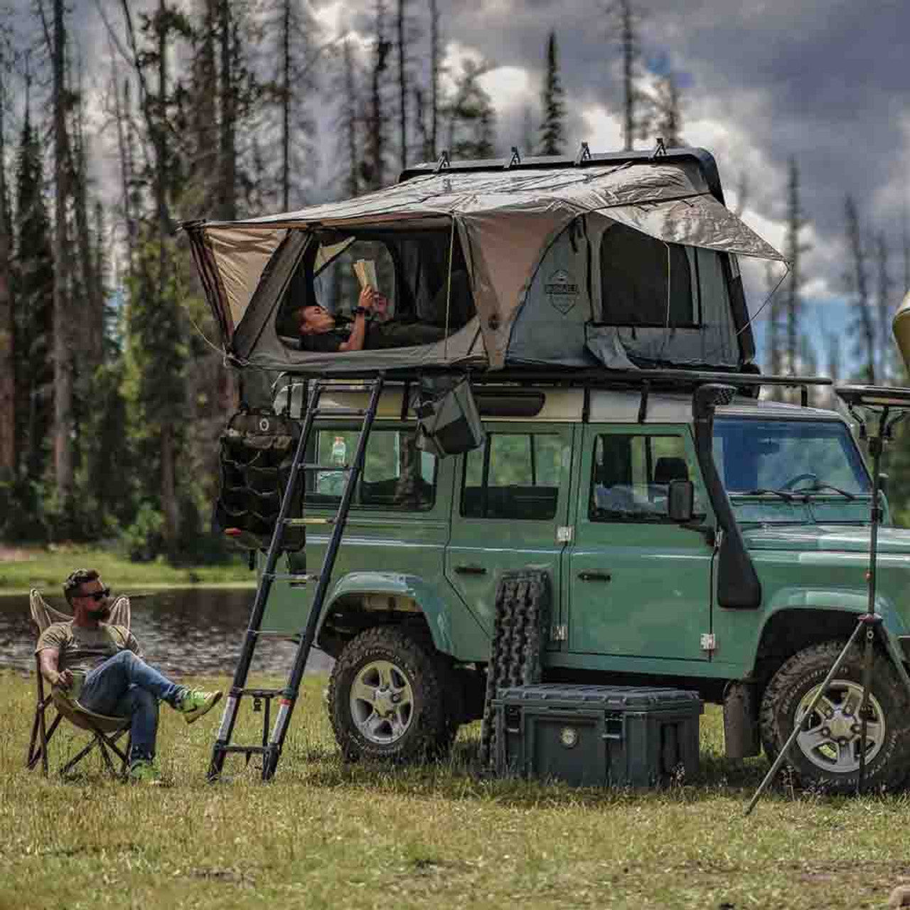 HD Bushveld II Cantilever Hard Shell Roof Top Tent