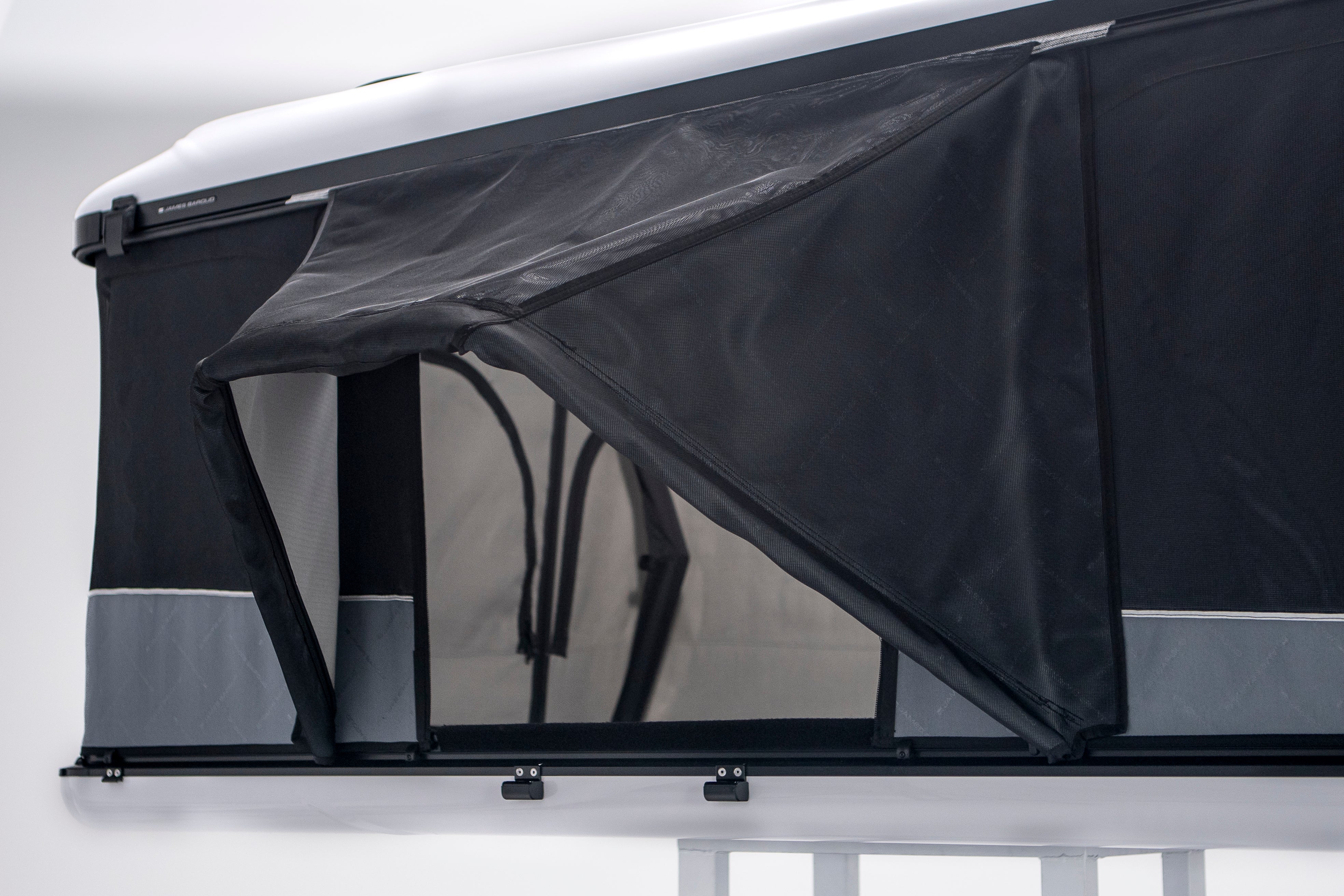 James baroud frontier tunnel