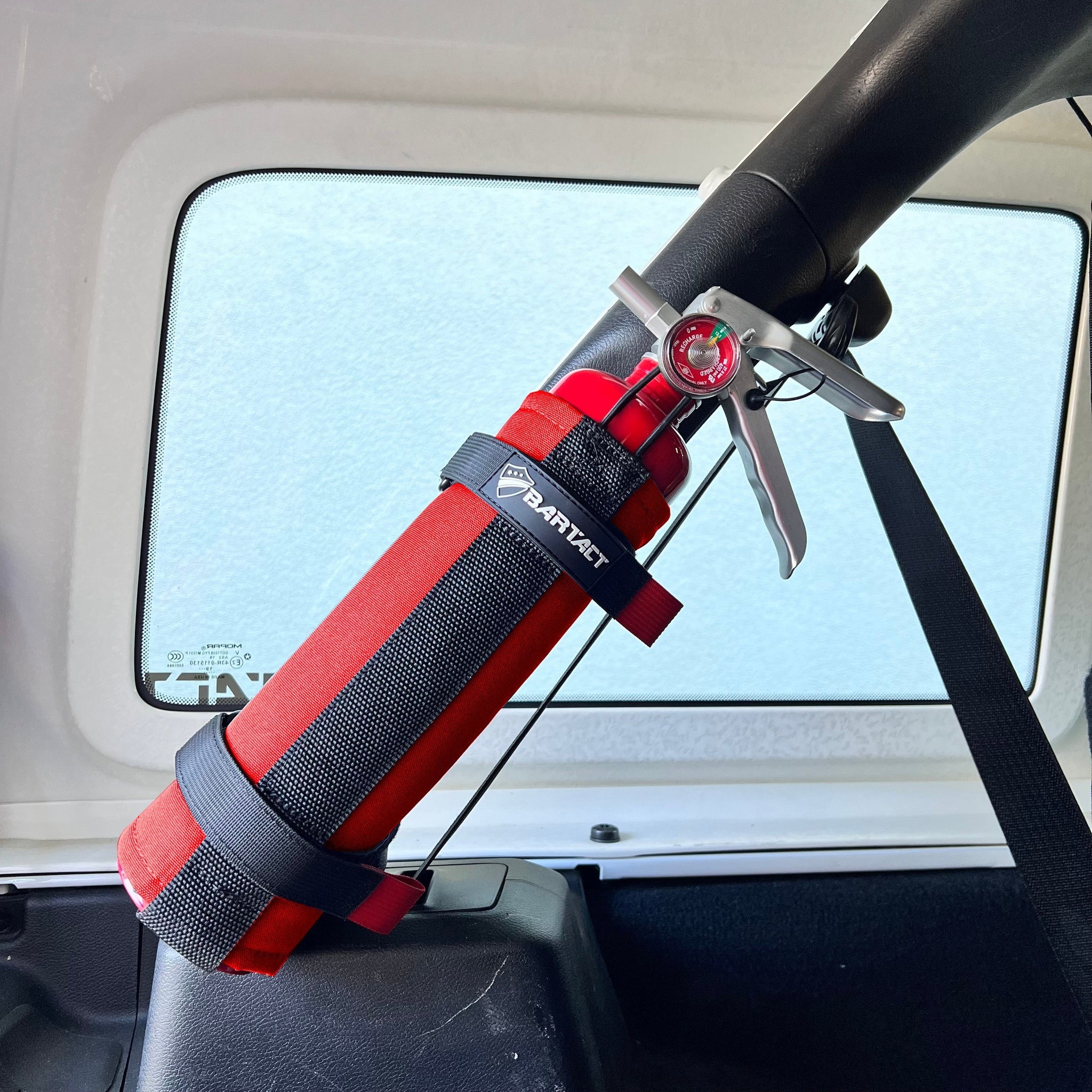 Fire Extinguisher Holder Roll Bar Mount for 2.5 LB