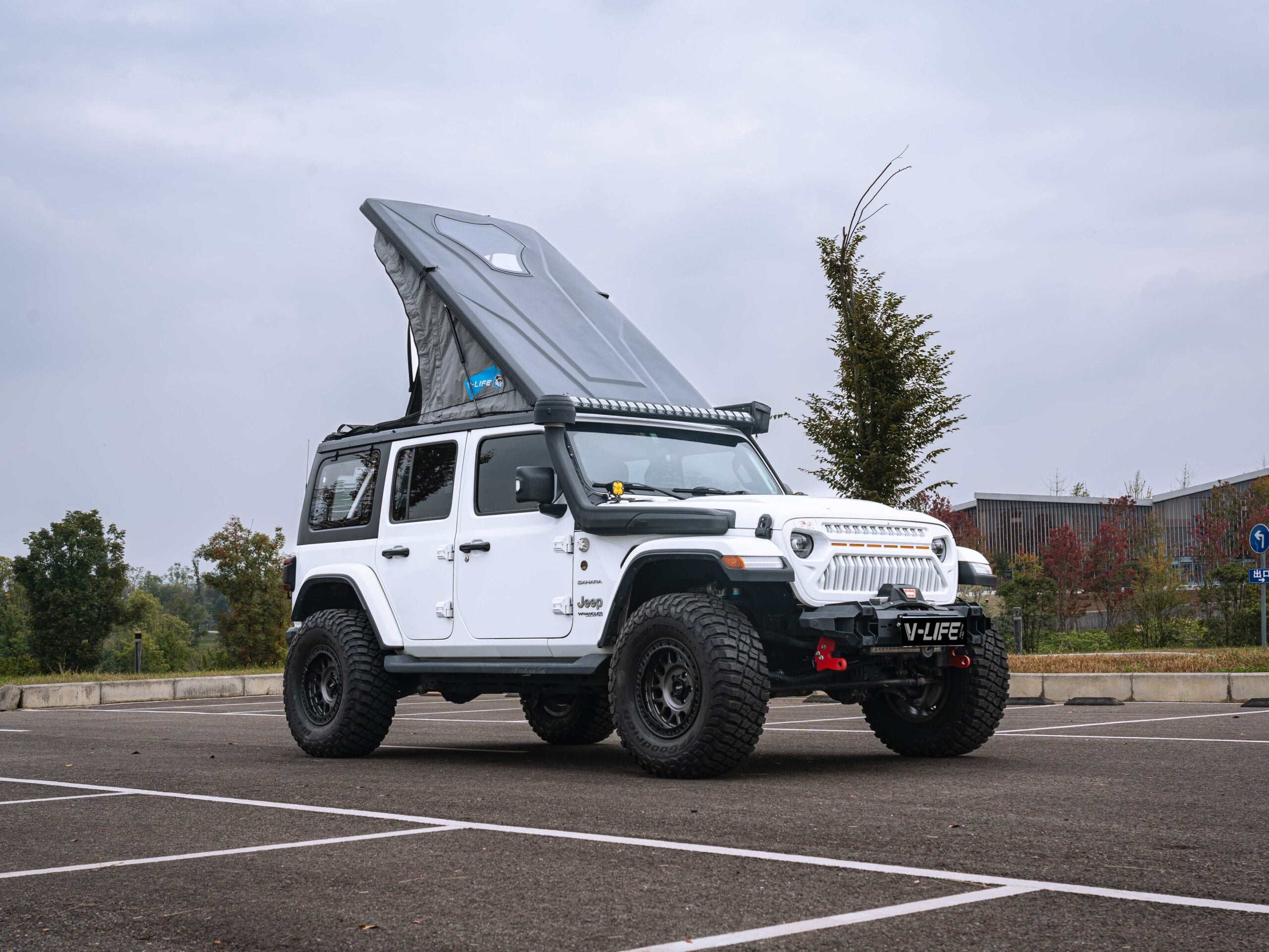 Jeep Wrangler JL Hard Shell Rooftop Tent (One Piece Camper)