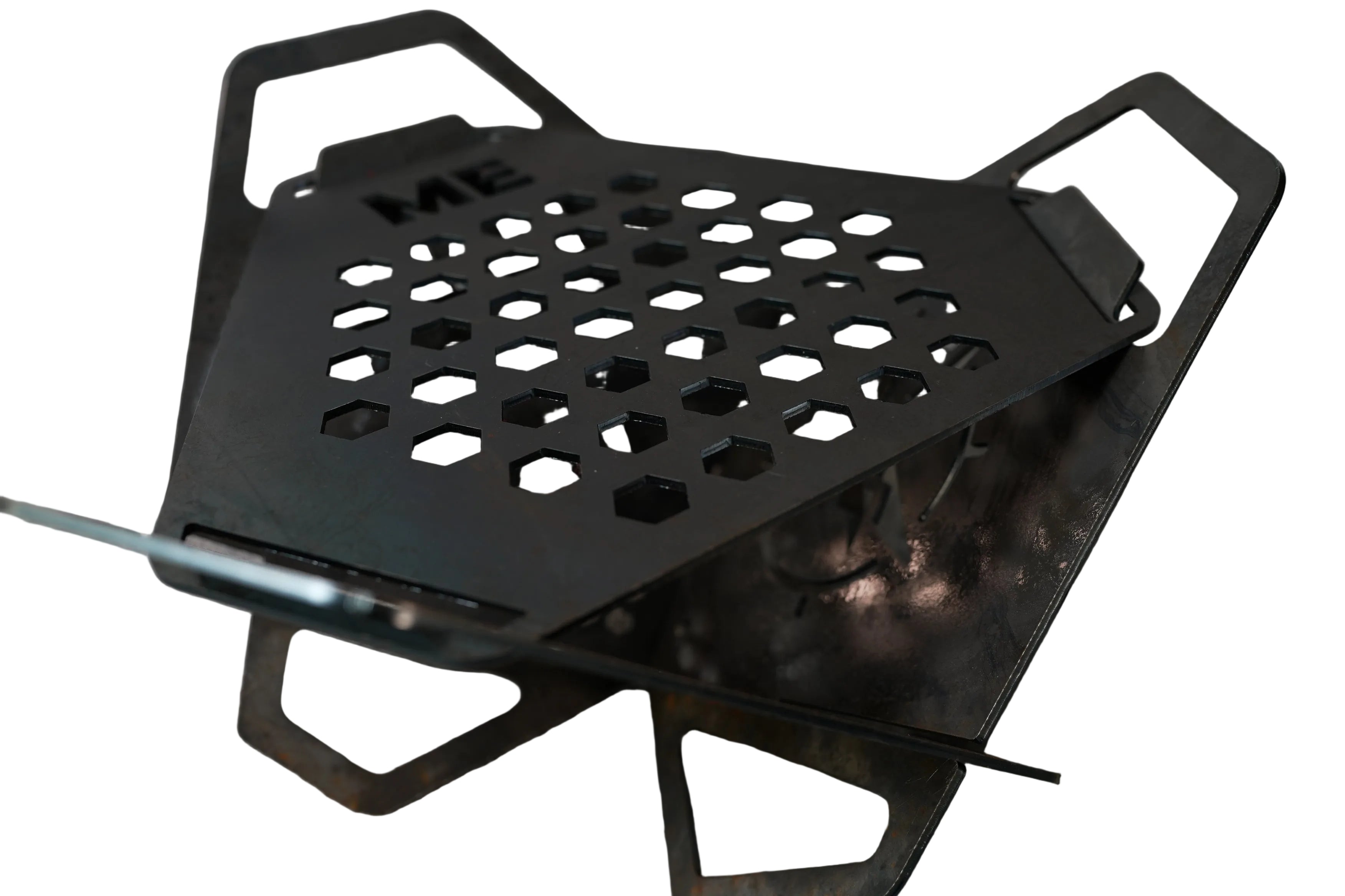 ME Overland Honeycomb Grill &amp; Fire Pit